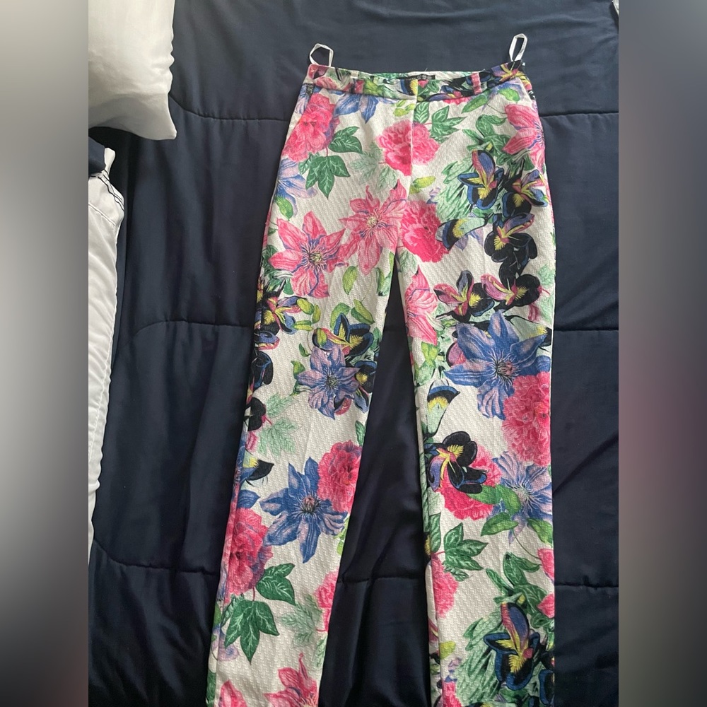 Women’s Trousers